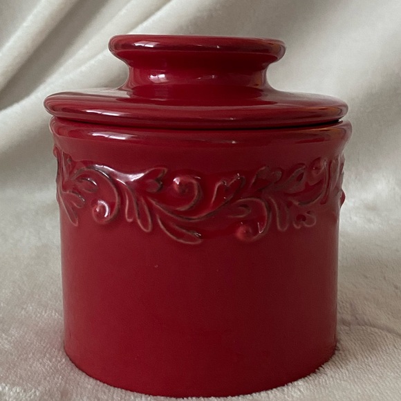 Rouge Antique Collection - L Tremain, Butter Bell , Red - Picture 3 of 5